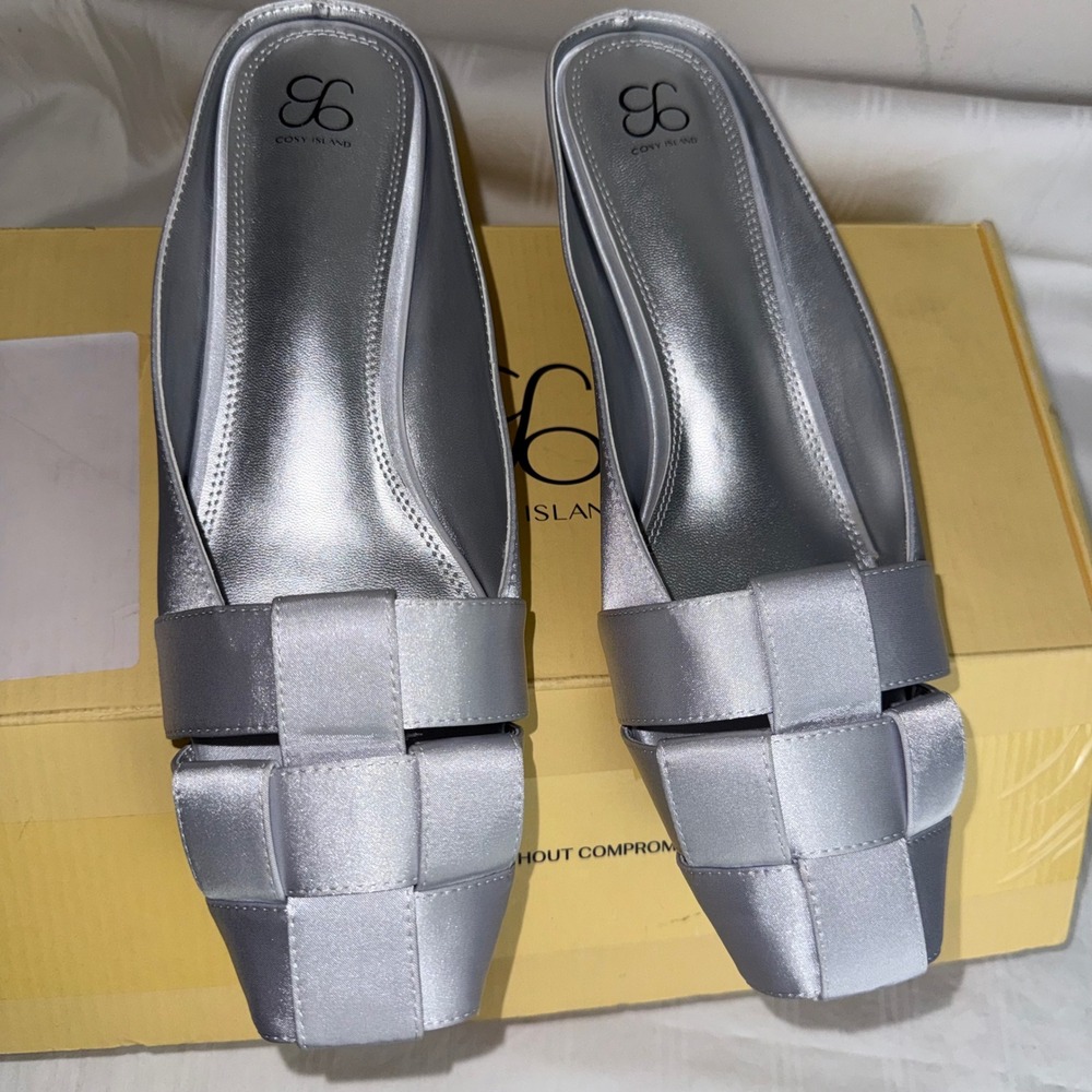 Cosy Island Silver Satin Woven Square Toe Kitten Heel Mules Women's Size 8